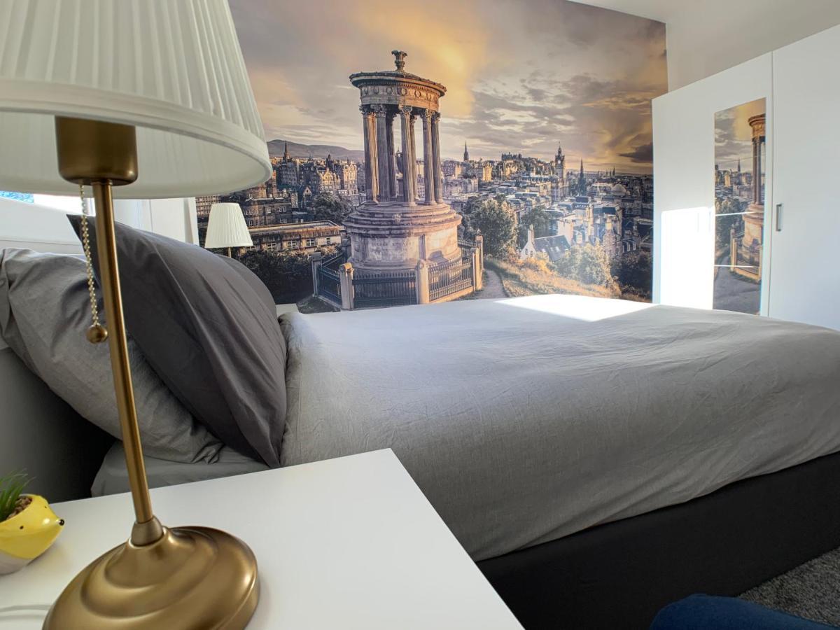 Maria- Bright And Modern City Center Apartment . Edinburgh Bagian luar foto