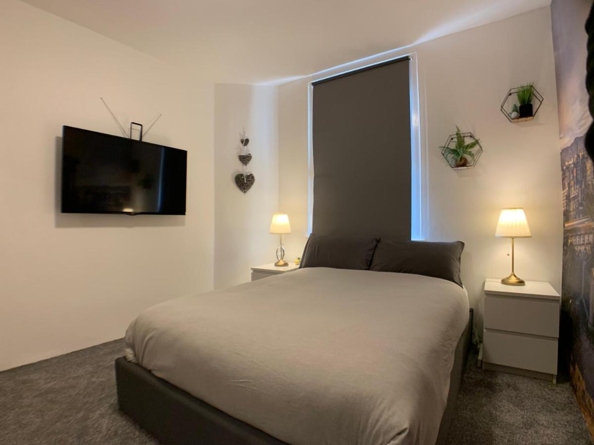 Maria- Bright And Modern City Center Apartment . Edinburgh Bagian luar foto